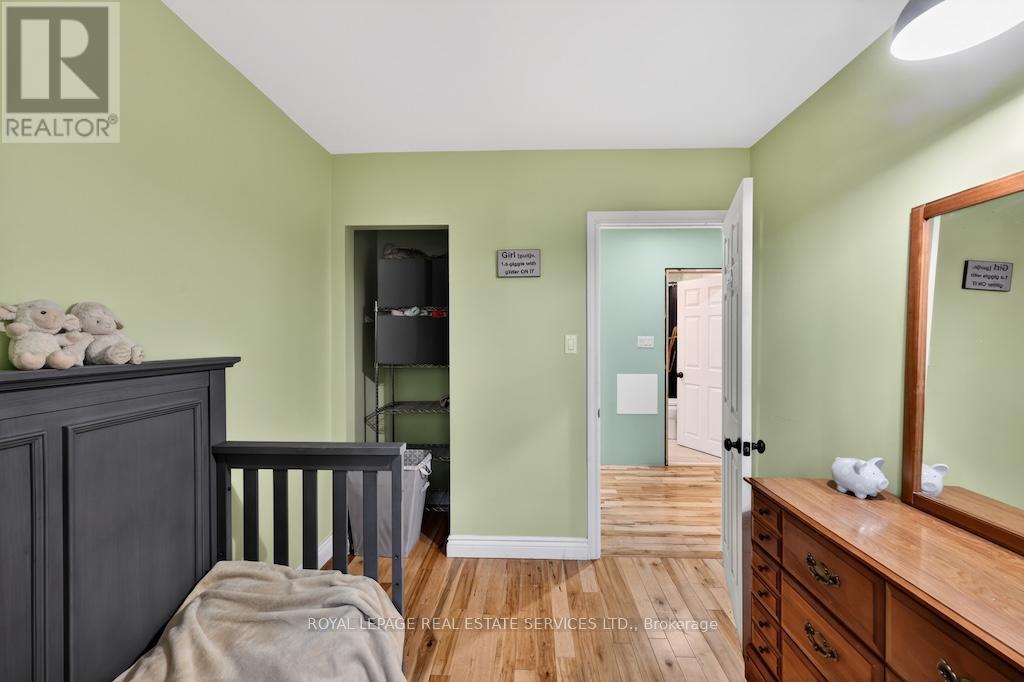 211 Mccrea Drive, Clearview, ON
