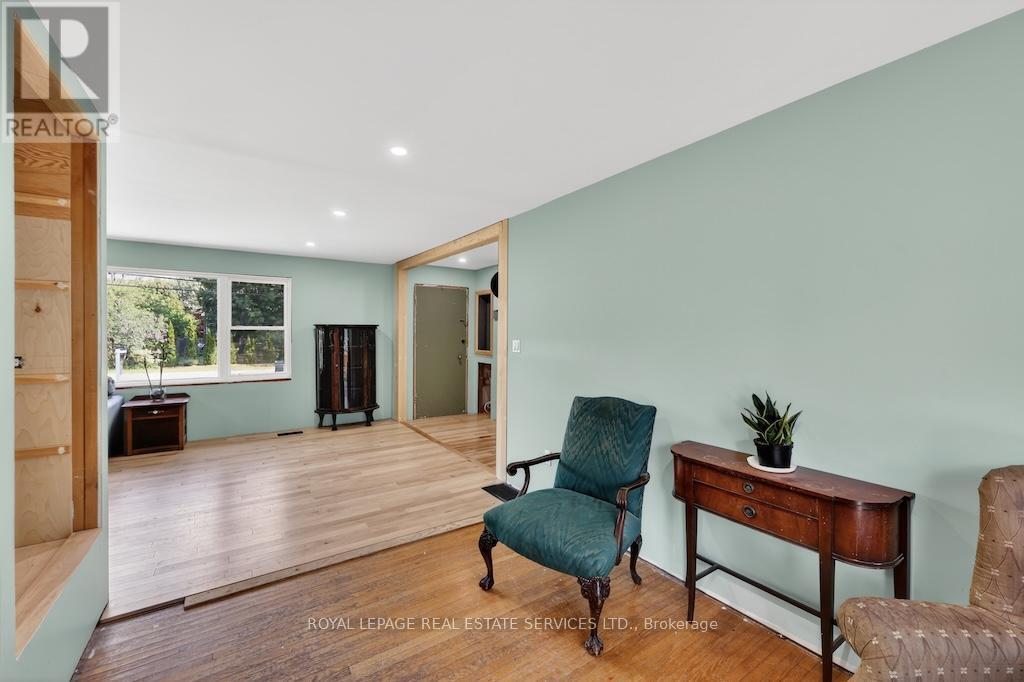 211 Mccrea Drive, Clearview, ON