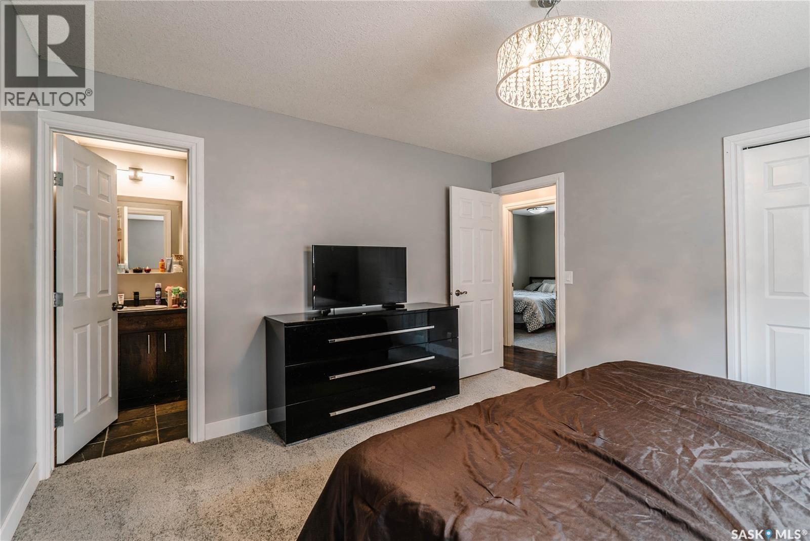 335 Thain Crescent, Saskatoon, SK
