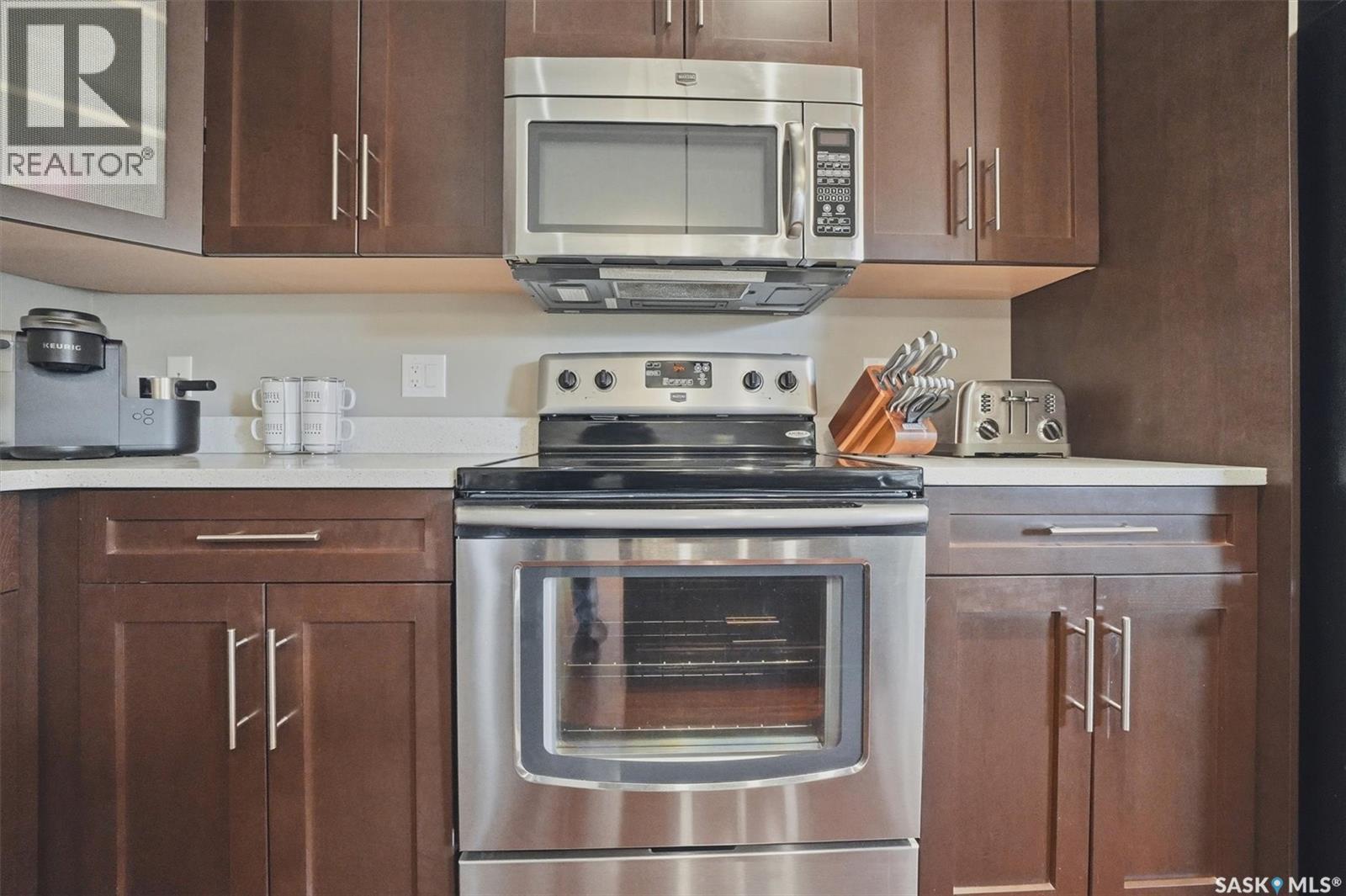 256 Maningas Bend, Saskatoon, SK