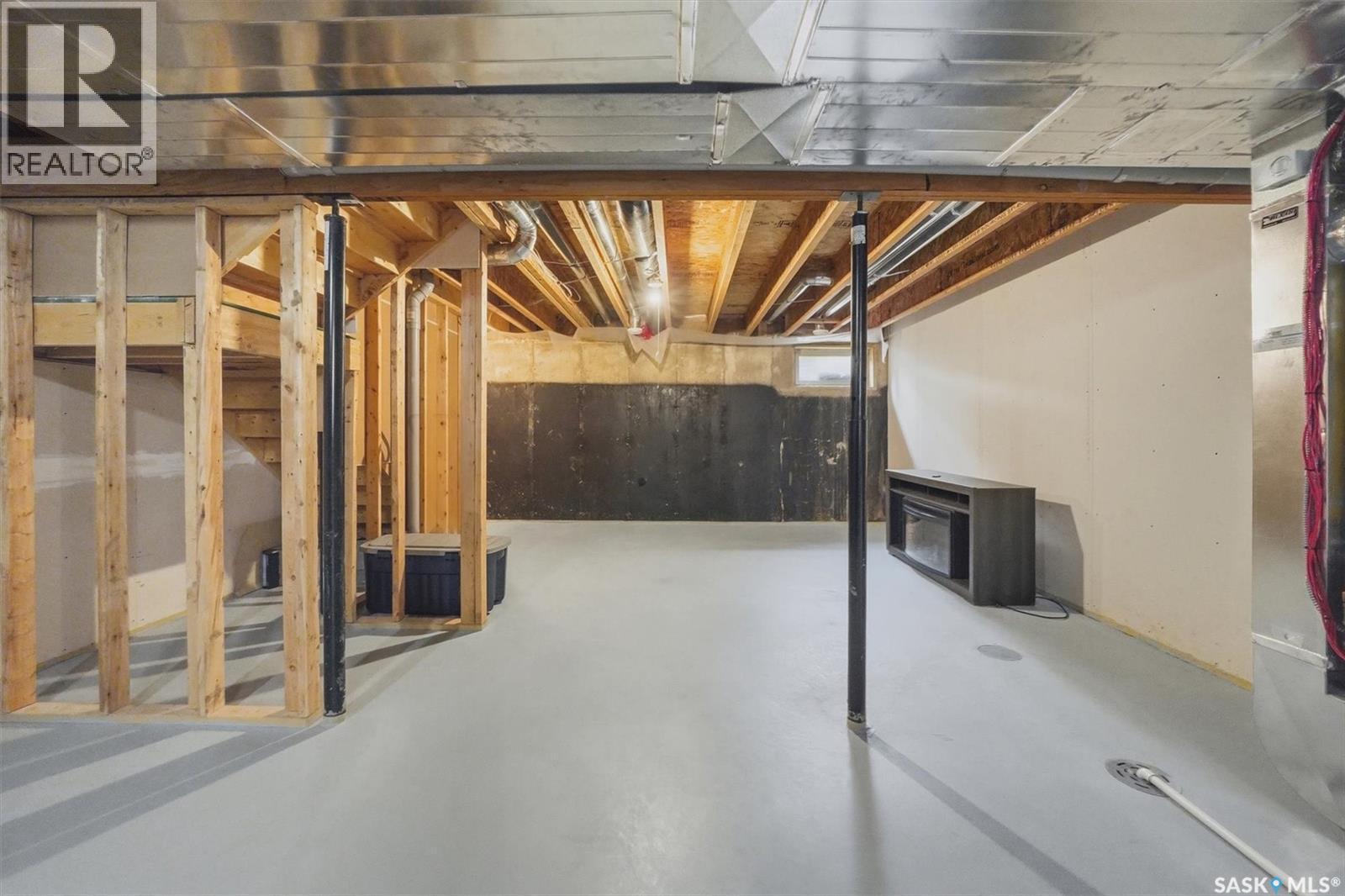 256 Maningas Bend, Saskatoon, SK