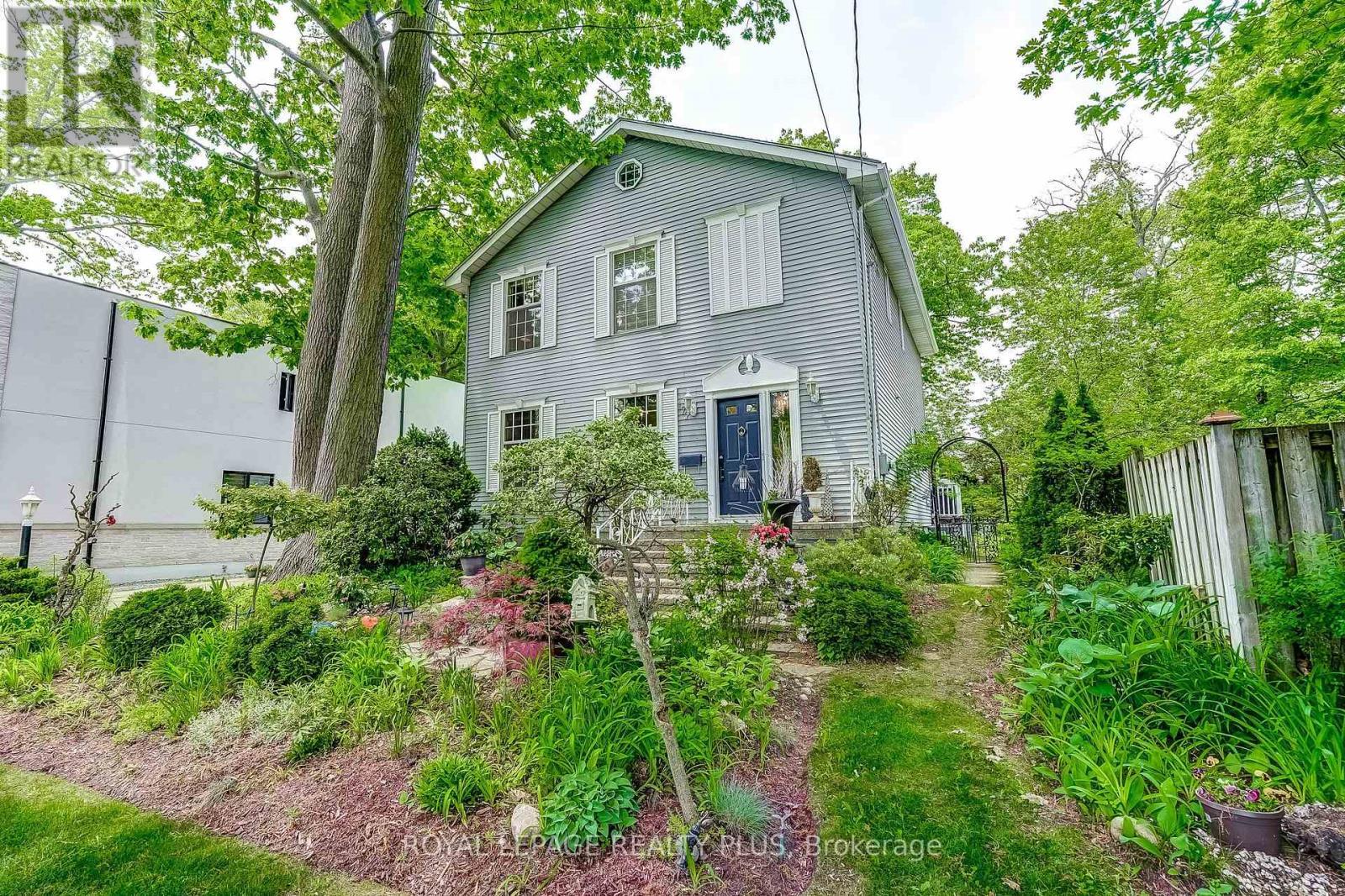 177 Mineola Road E, Mississauga, ON