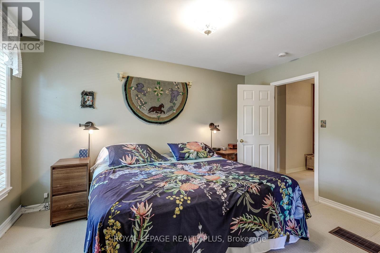 177 Mineola Road E, Mississauga, ON