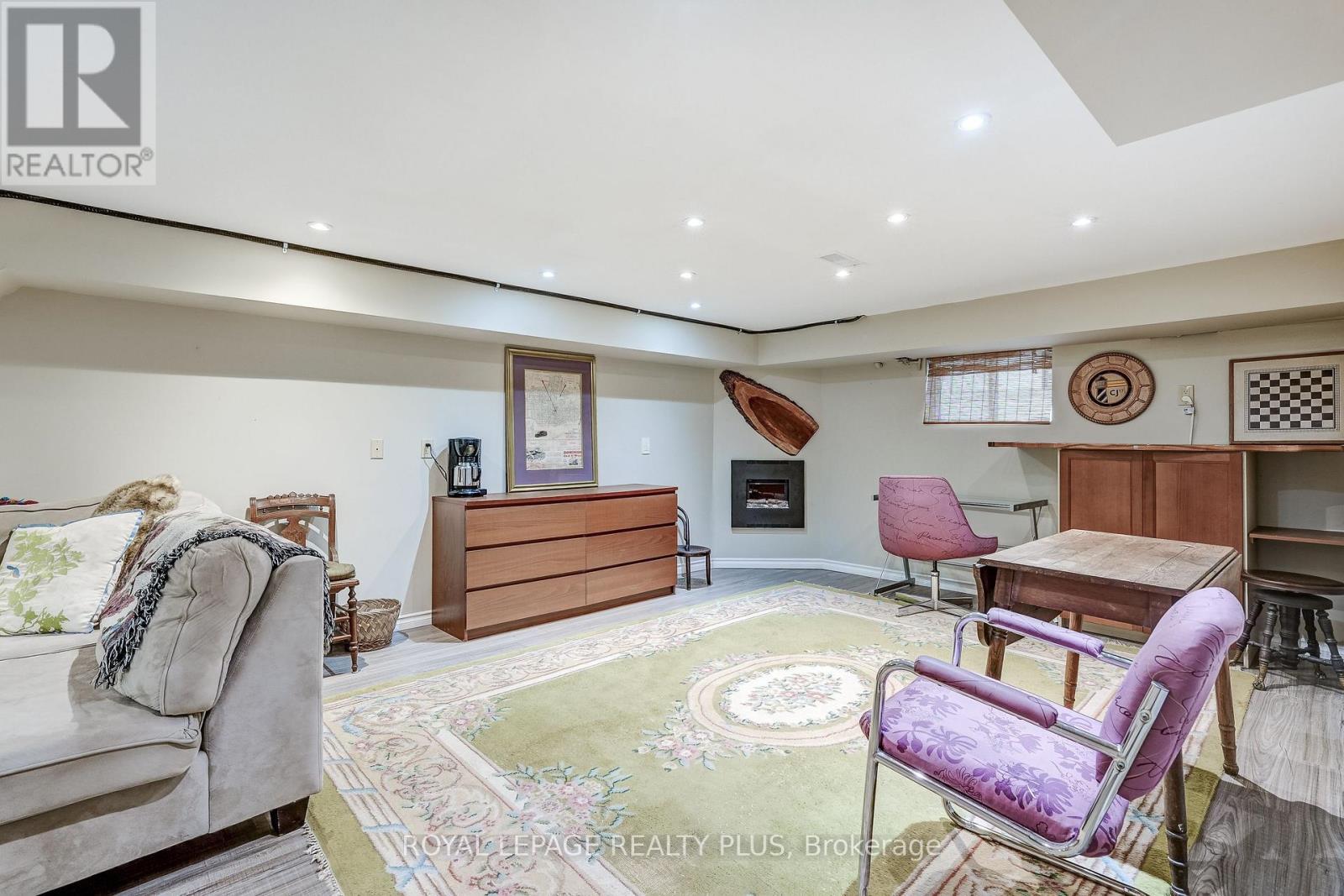 177 Mineola Road E, Mississauga, ON