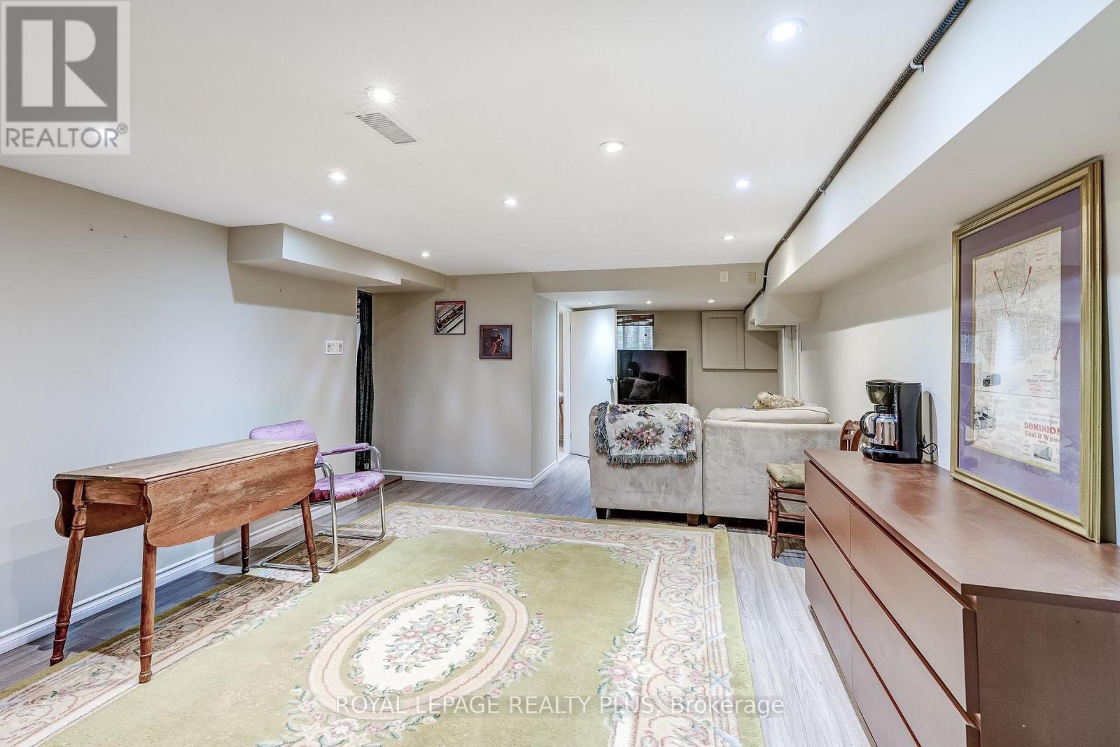 177 Mineola Road E, Mississauga, ON