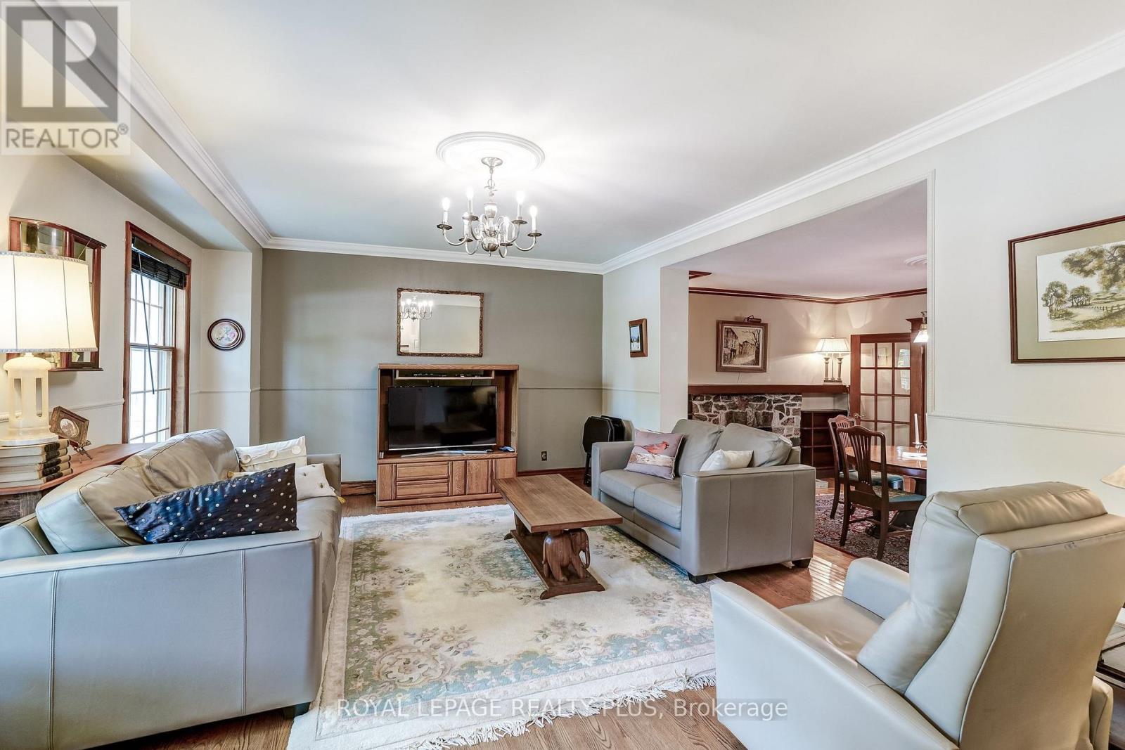 177 Mineola Road E, Mississauga, ON