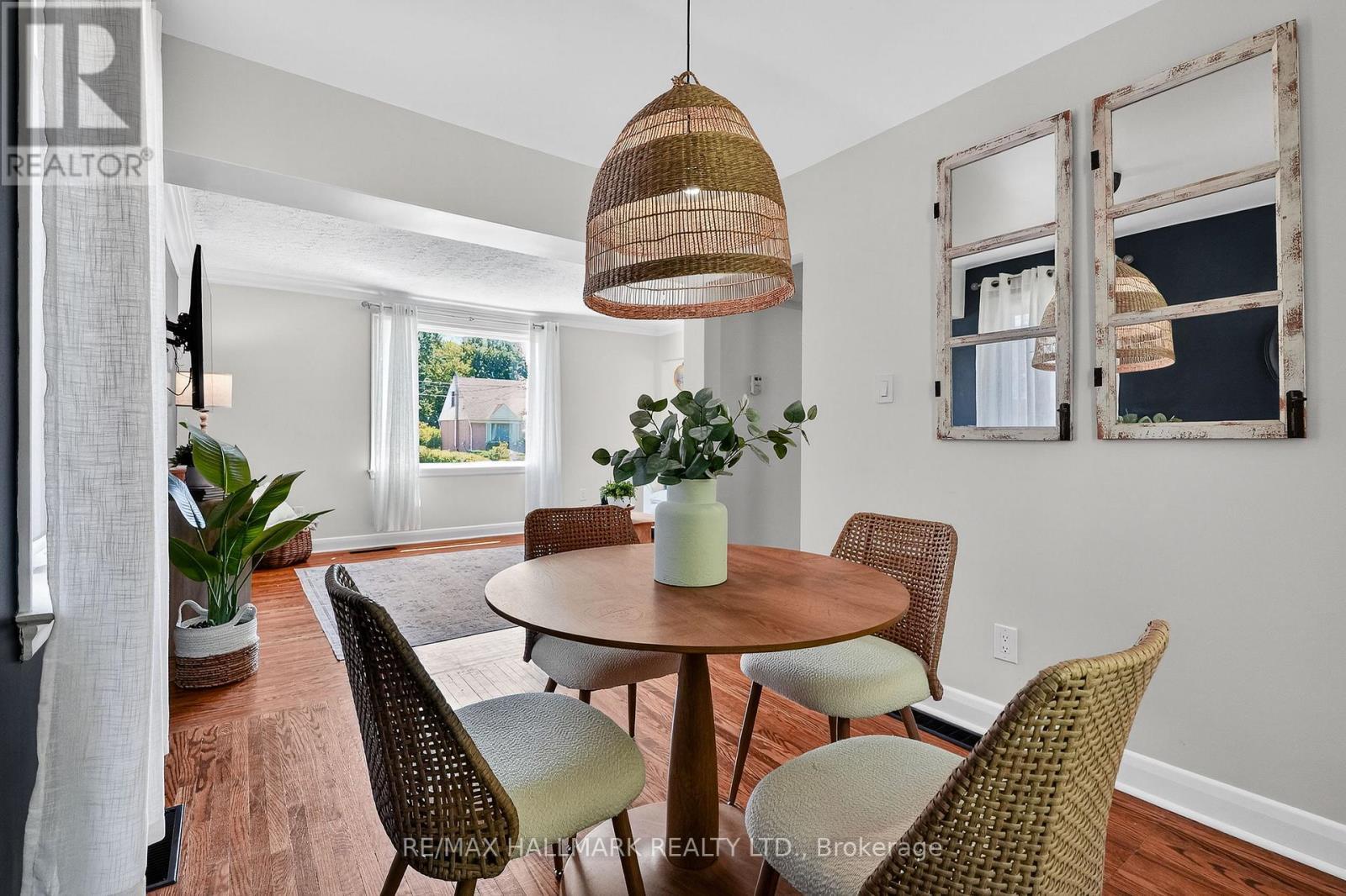 32 Rockwood Drive, Toronto, ON