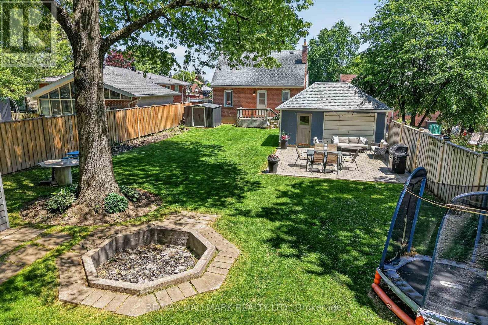 32 Rockwood Drive, Toronto, ON
