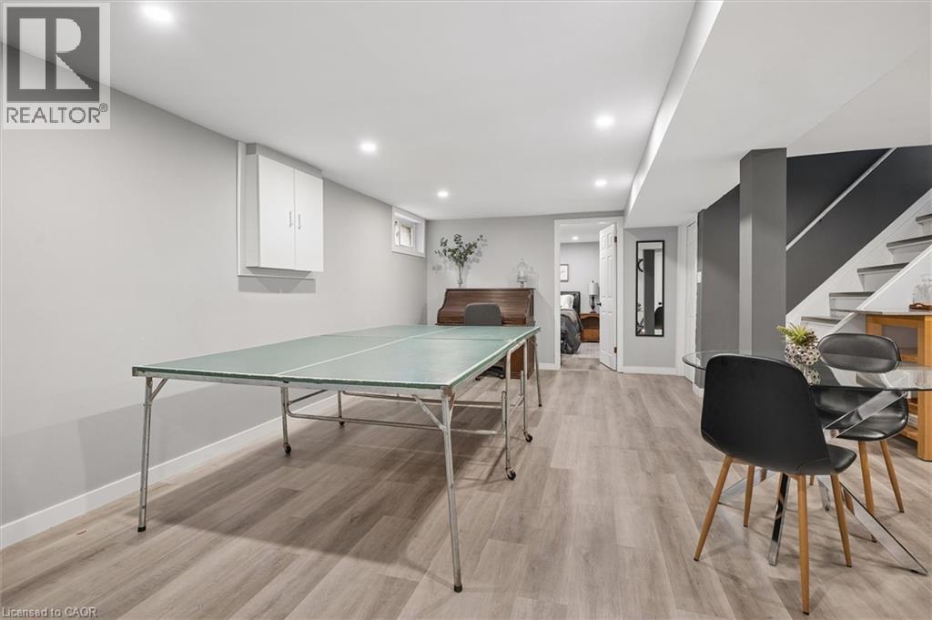 22 Brookside Crescent, Kitchener, ON