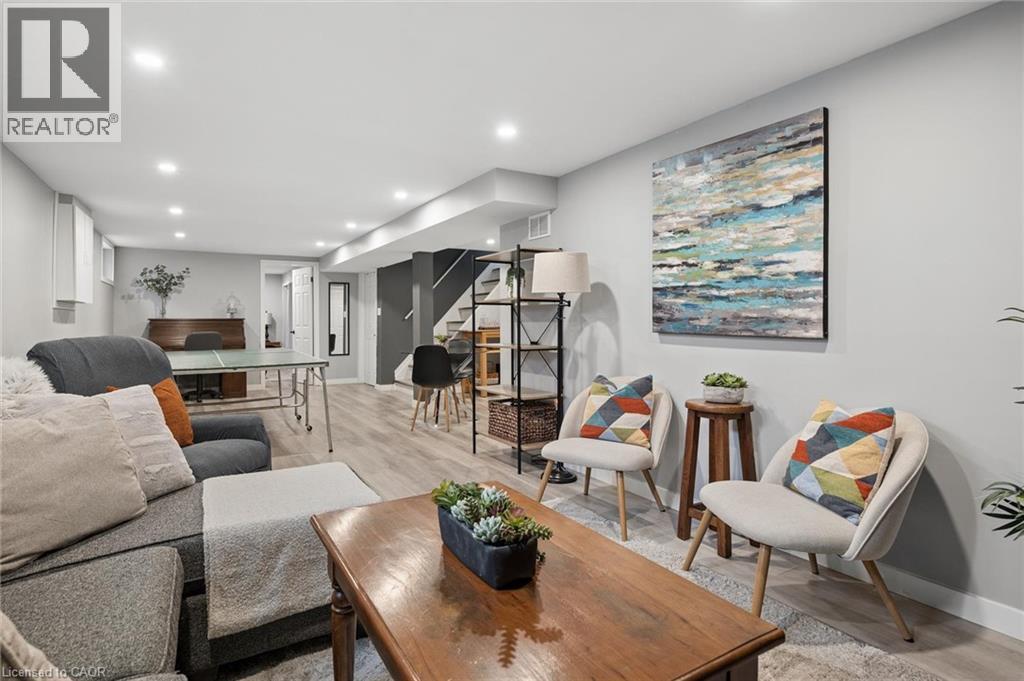 22 Brookside Crescent, Kitchener, ON