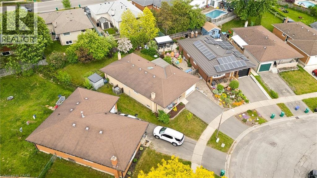 22 Brookside Crescent, Kitchener, ON