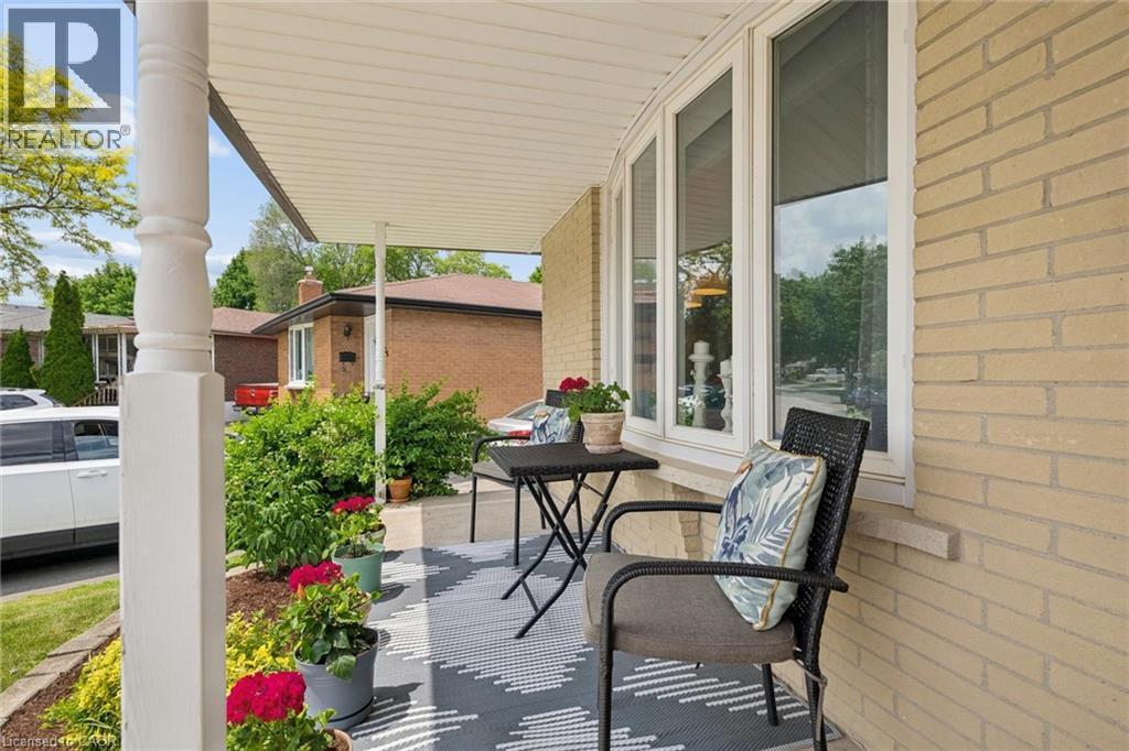 22 Brookside Crescent, Kitchener, ON
