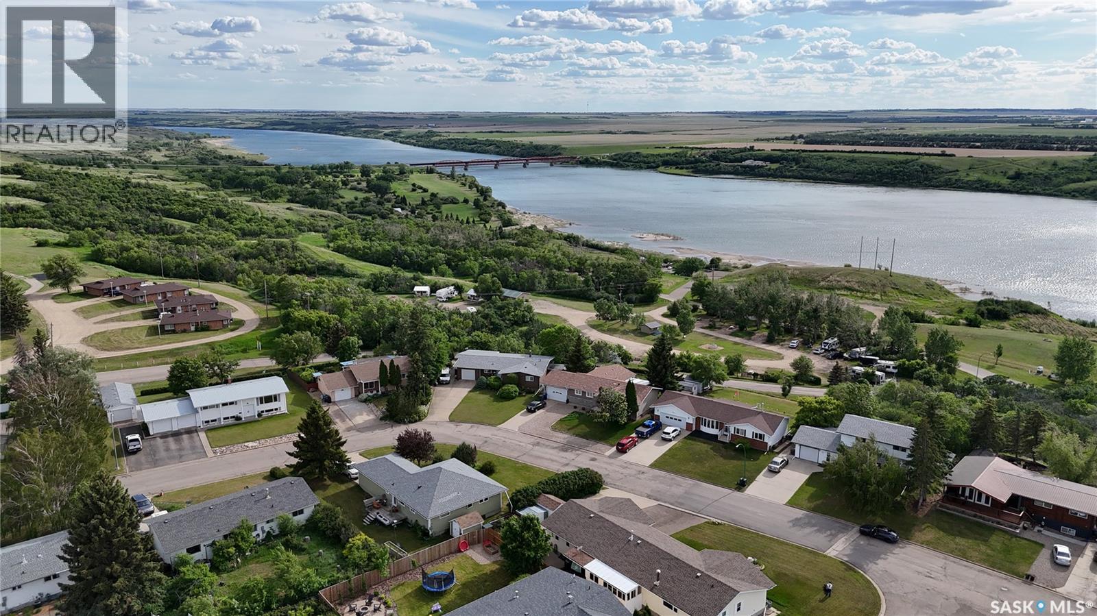 51 Tufts Crescent, Outlook, SK