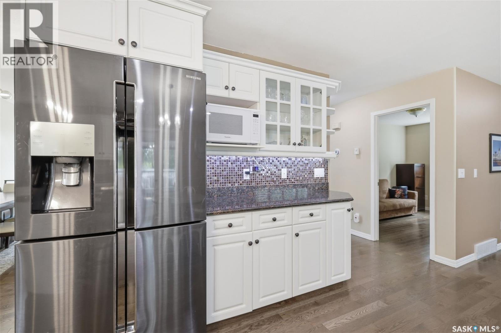 106 Mendel Crescent, Saskatoon, SK