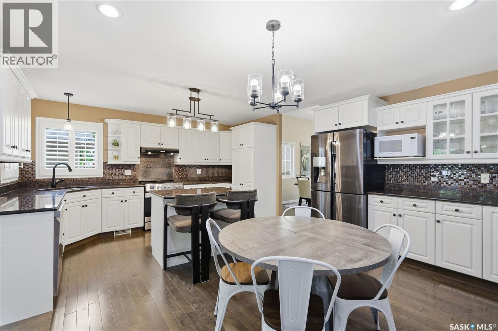106 Mendel Crescent, Saskatoon, SK