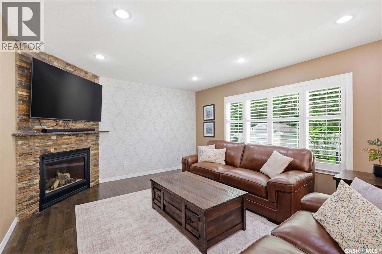 106 Mendel Crescent, Saskatoon, SK