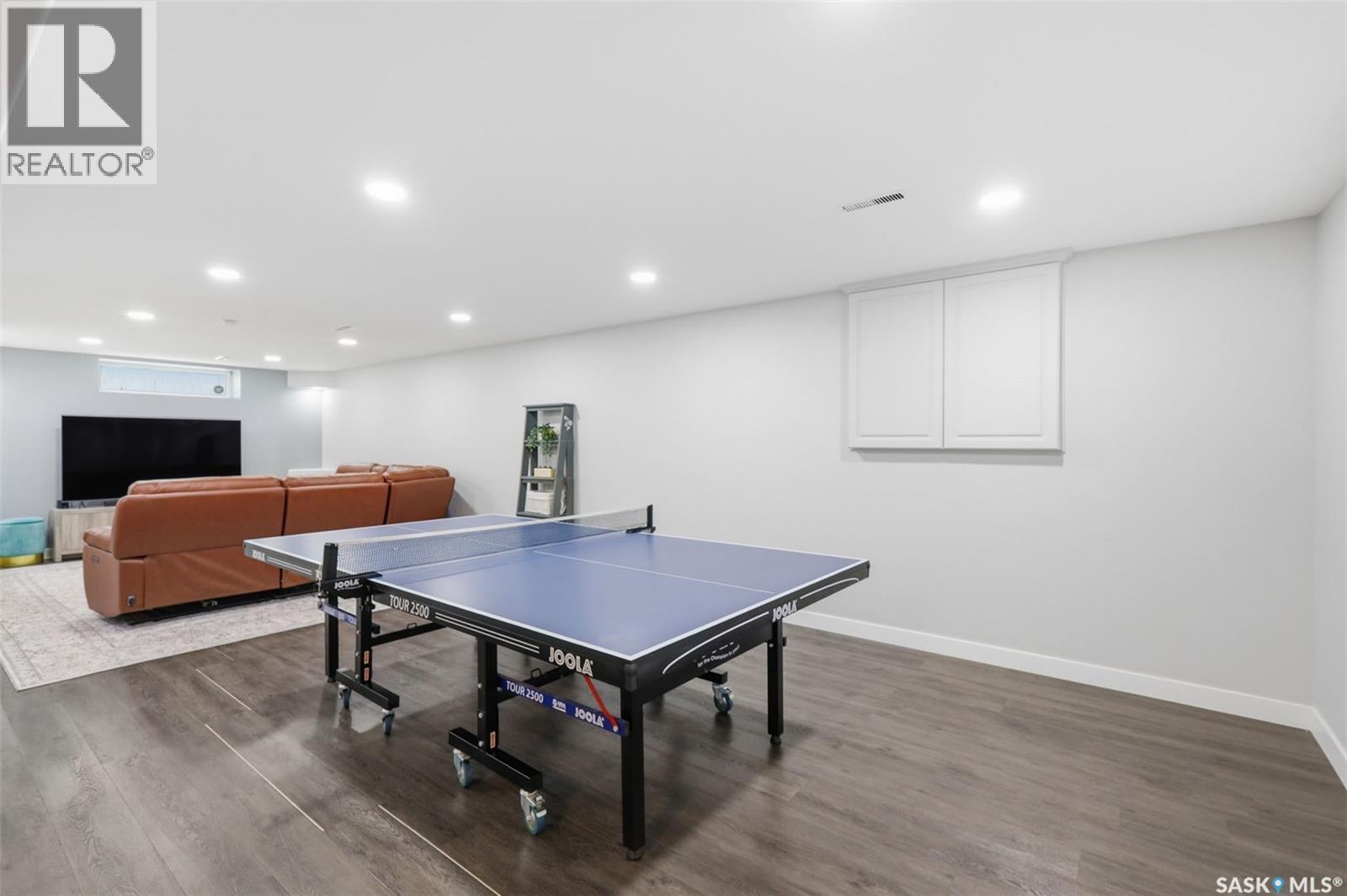 106 Mendel Crescent, Saskatoon, SK
