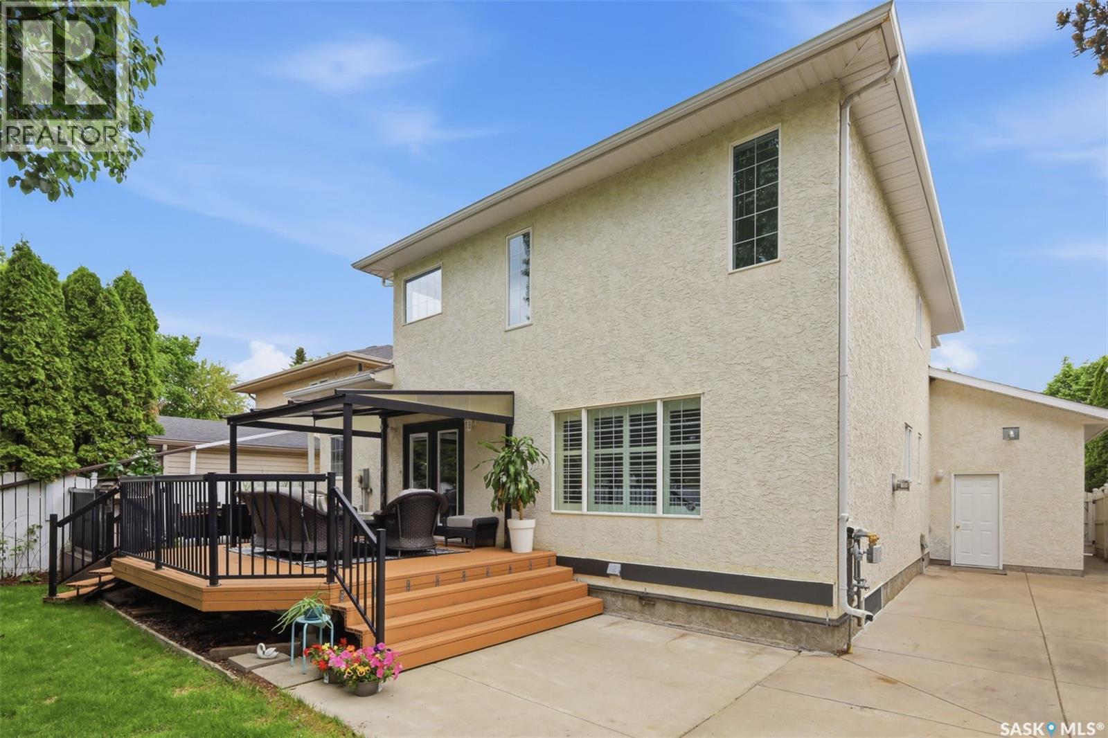 106 Mendel Crescent, Saskatoon, SK