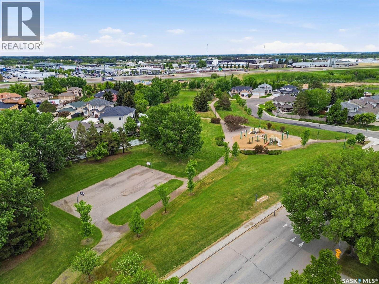 106 Mendel Crescent, Saskatoon, SK