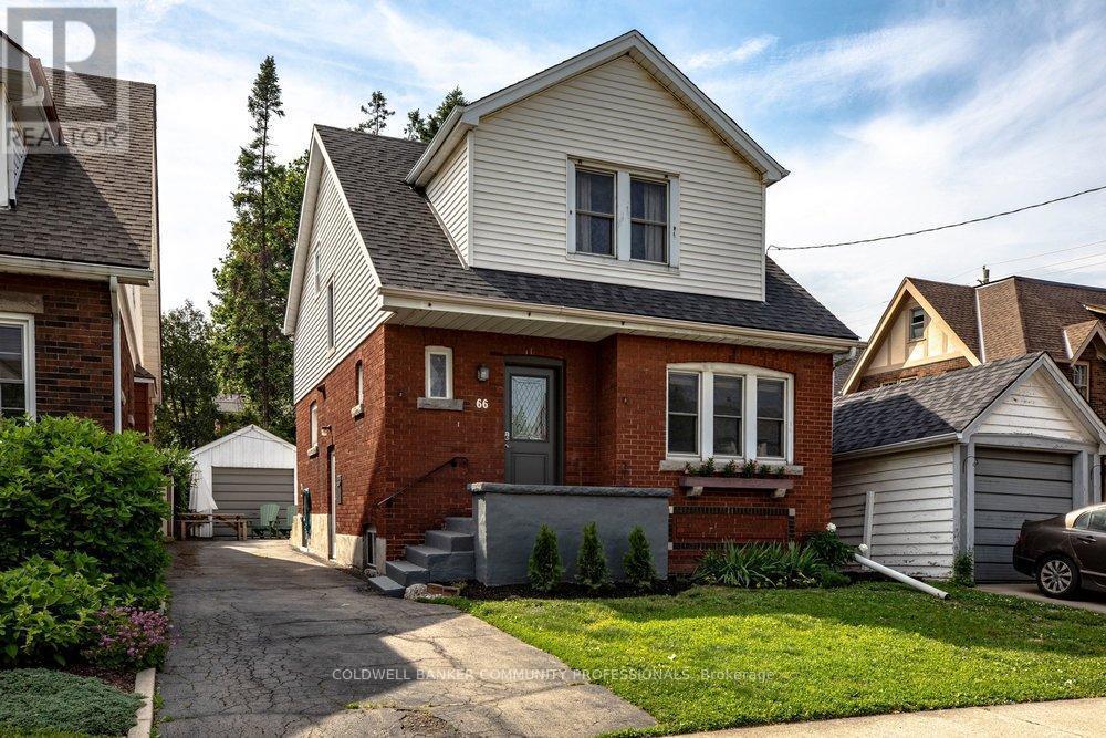 66 Edgemont Street S, Hamilton, ON