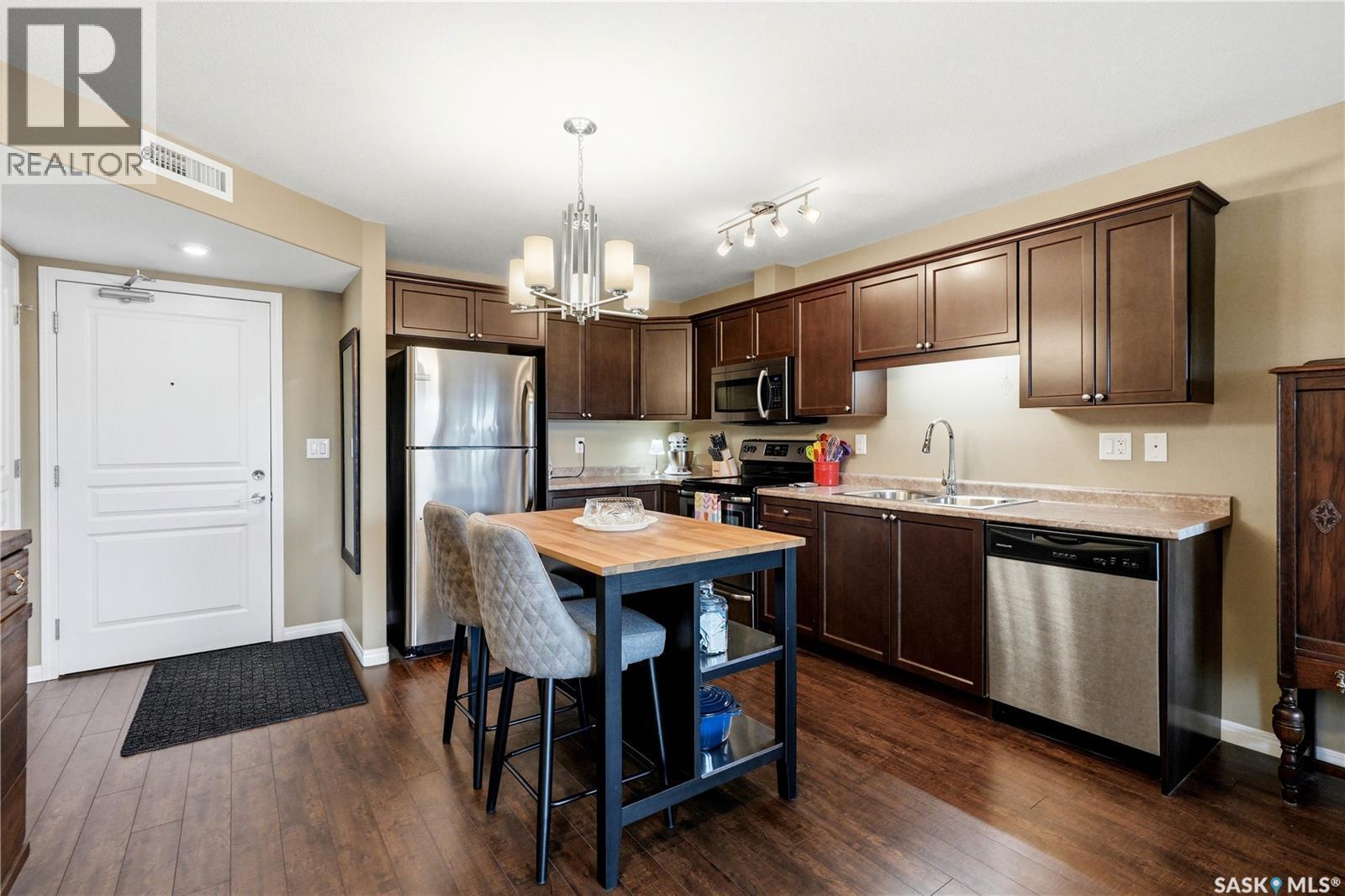 5314 110 Willis Crescent, Saskatoon, SK
