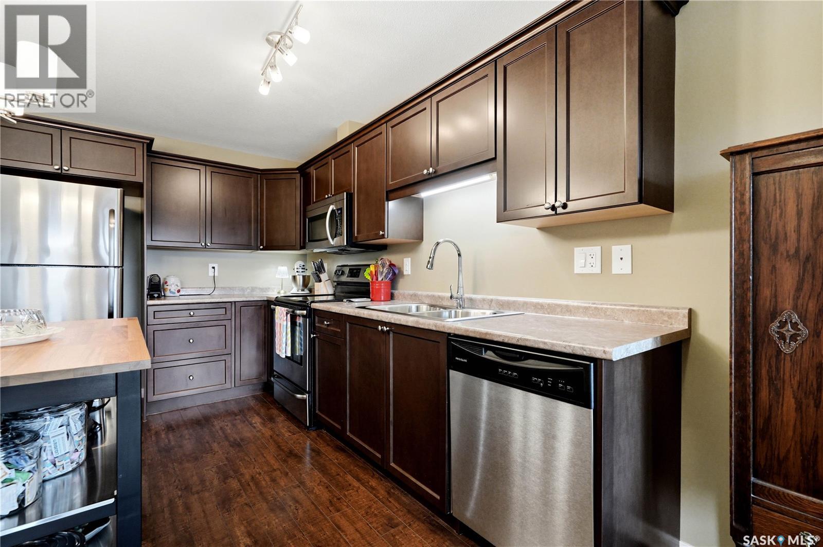 5314 110 Willis Crescent, Saskatoon, SK