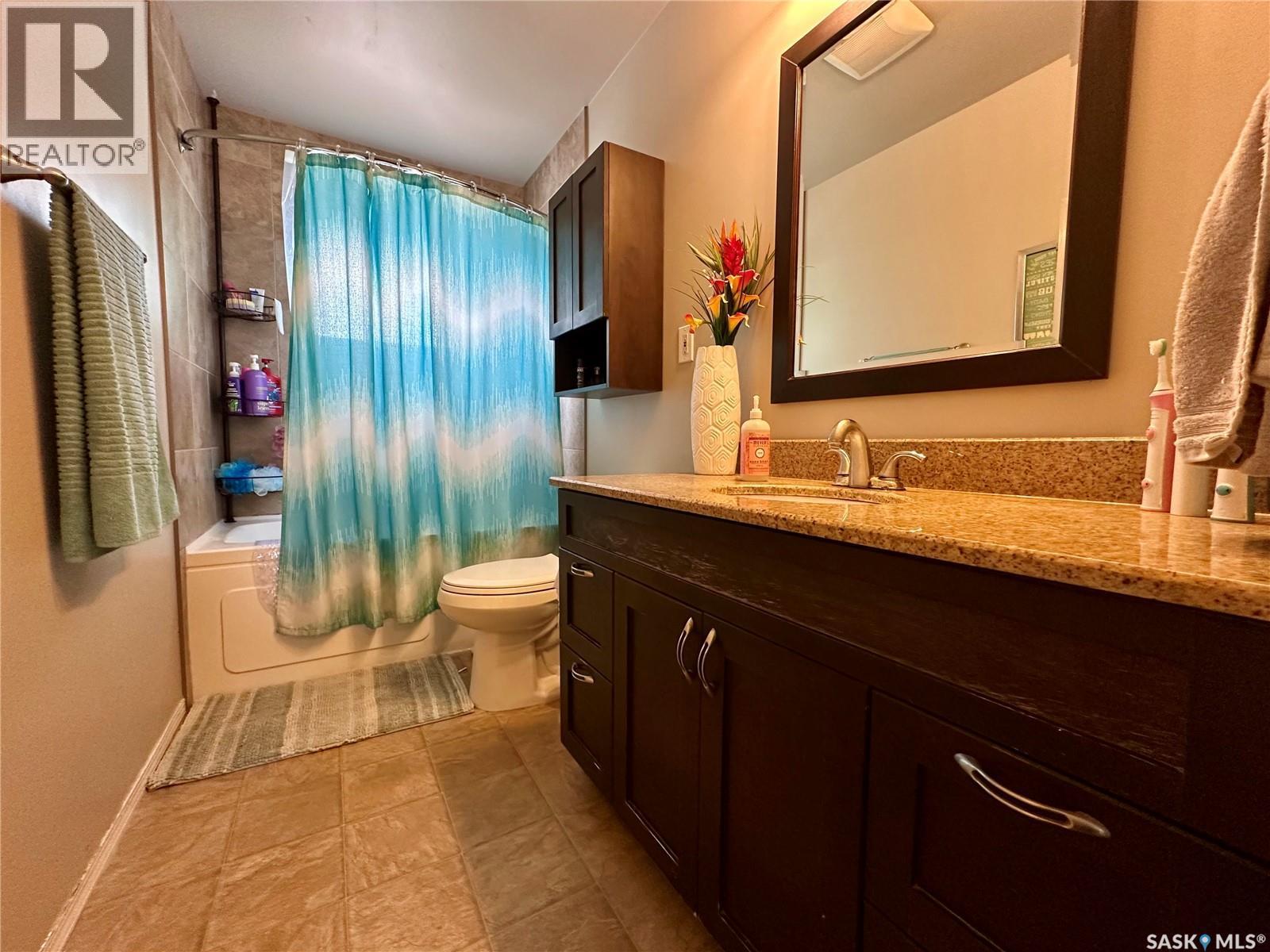 100 1St Street E, Warman, SK