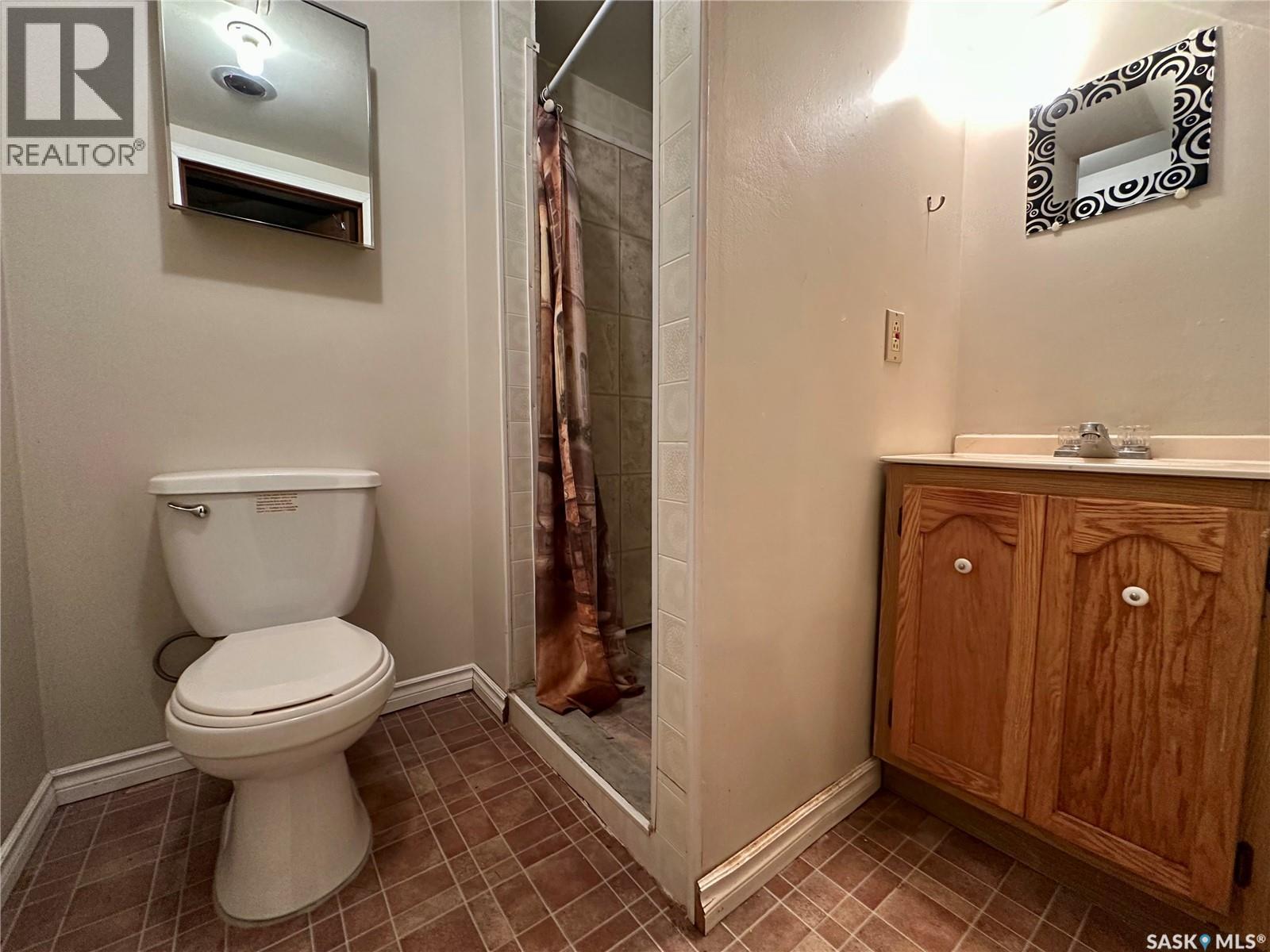 100 1St Street E, Warman, SK