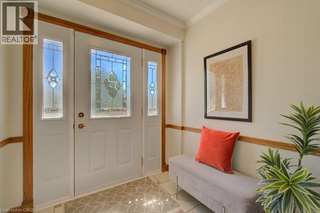 16 Sugar Maple Place, Kitchener, ON