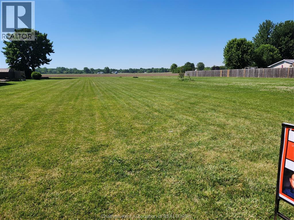 7005 Dufferin Avenue, Wallaceburg, ON