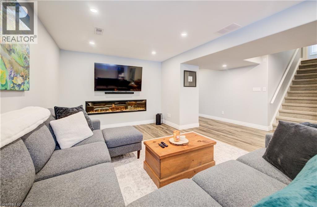 195 Westcliff Way, Cambridge, ON