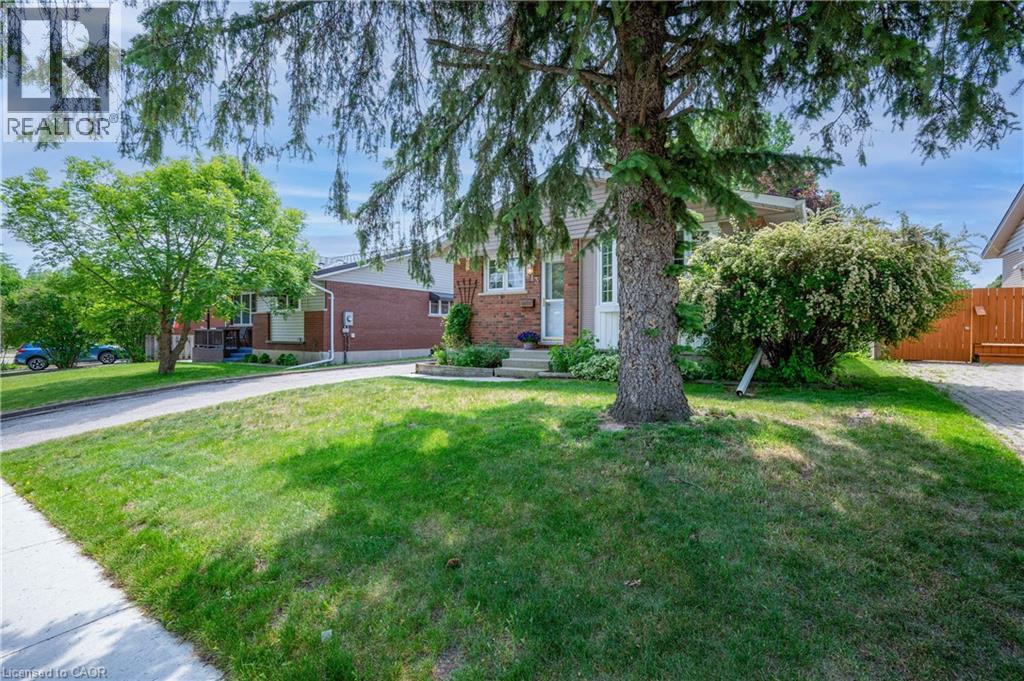 613 Dogwood Lane, Waterloo, ON