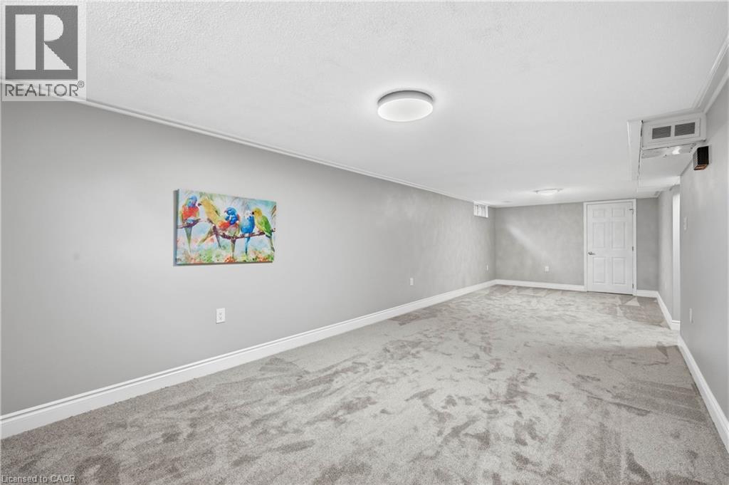 613 Dogwood Lane, Waterloo, ON