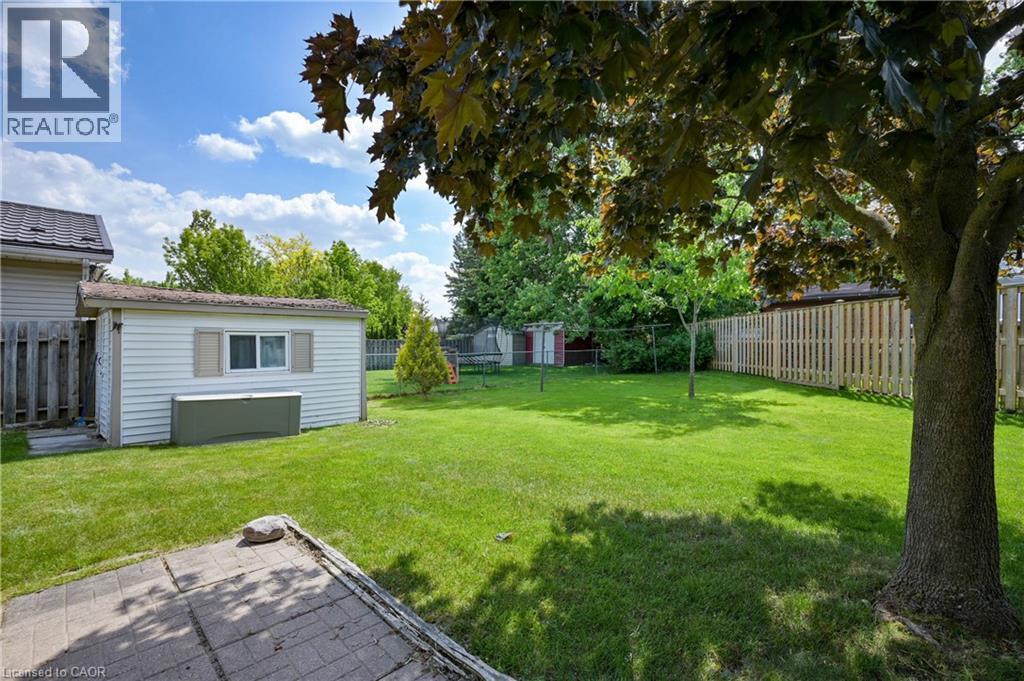 613 Dogwood Lane, Waterloo, ON