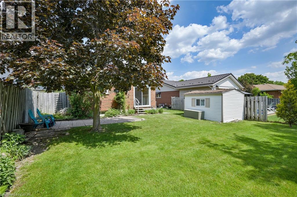 613 Dogwood Lane, Waterloo, ON