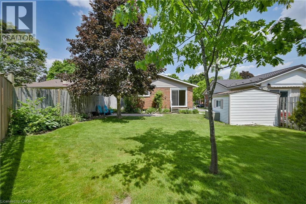 613 Dogwood Lane, Waterloo, ON