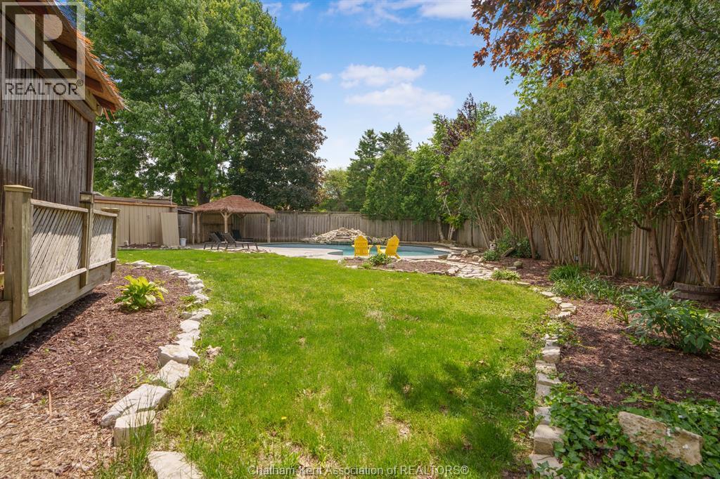 74 University Drive, Chatham, ON