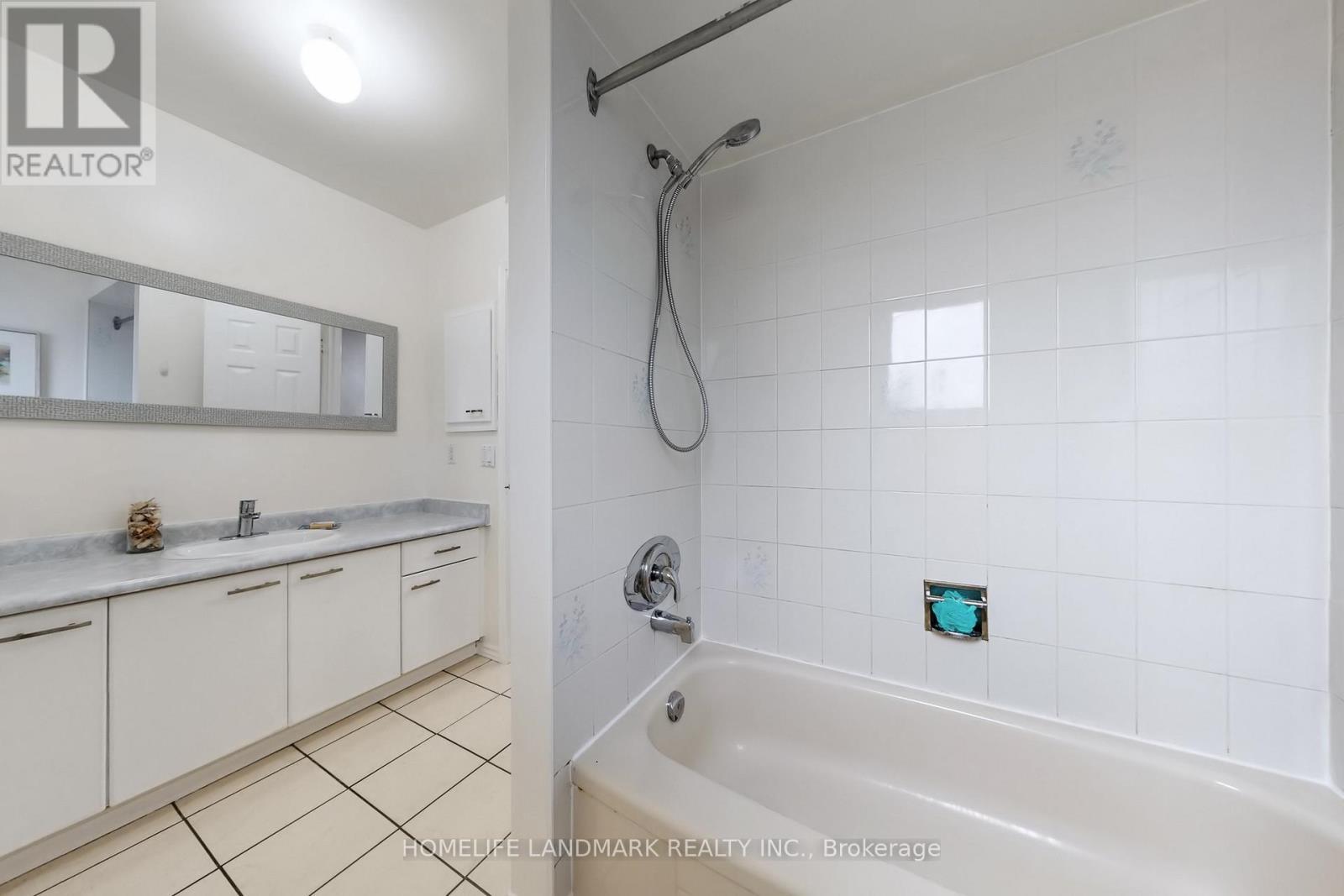 5235 Astwell Avenue, Mississauga, ON