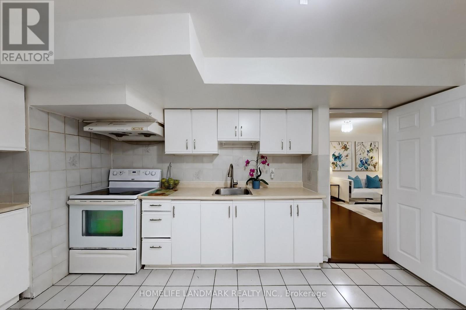 5235 Astwell Avenue, Mississauga, ON