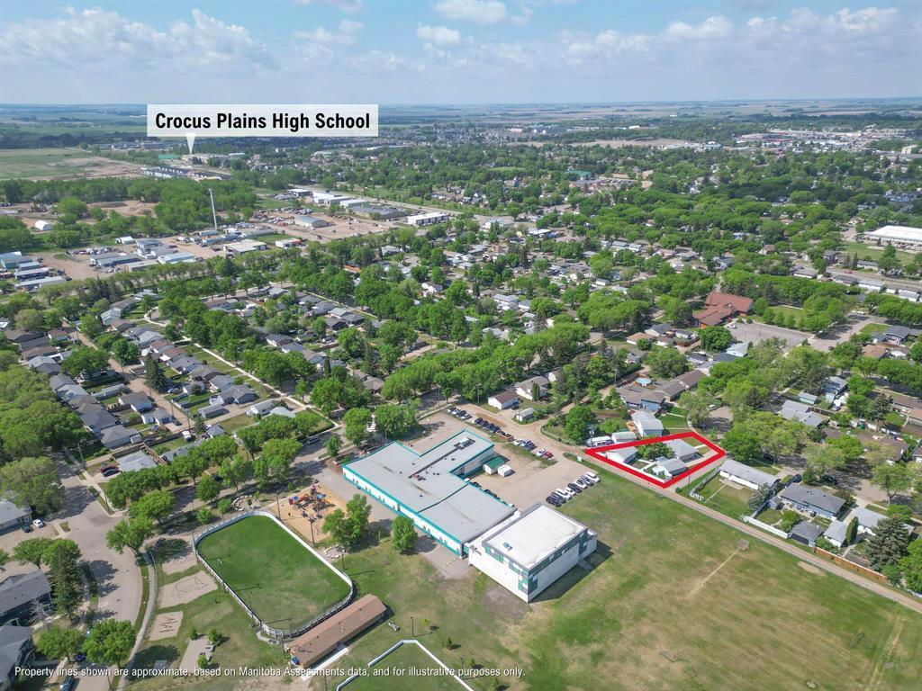 130 Madison Crescent, Brandon, MB