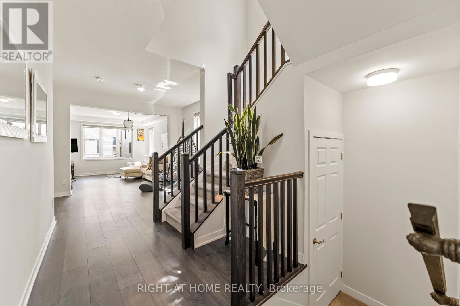 221 Billrian Crescent, Ottawa, ON
