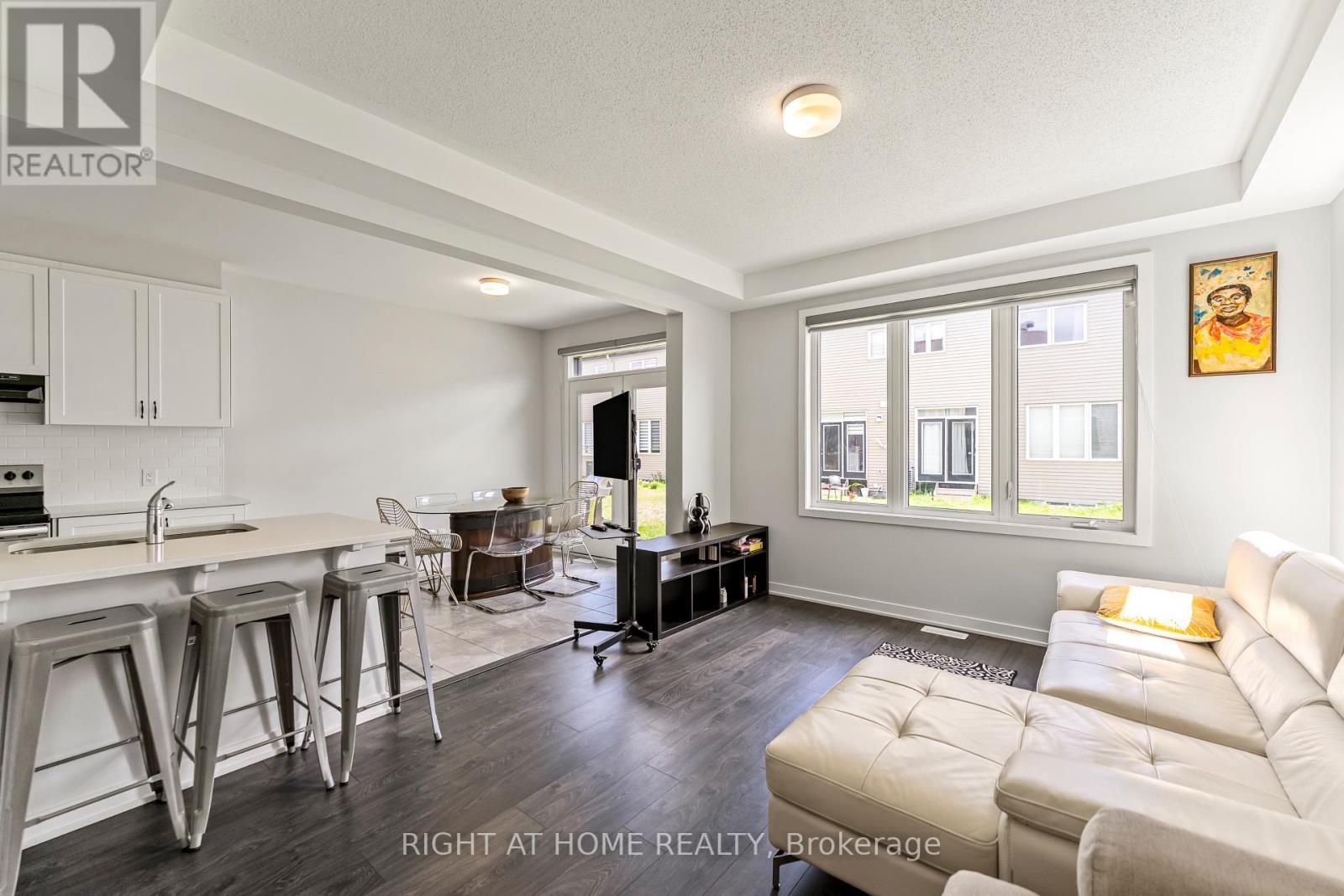 221 Billrian Crescent, Ottawa, ON