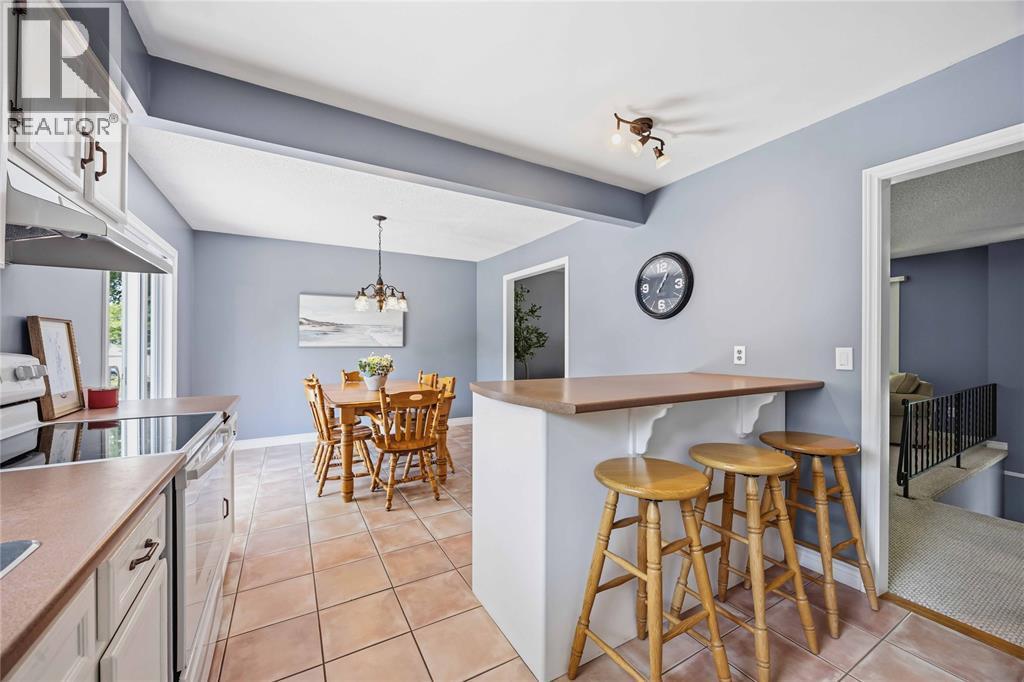 315 Willow Crescent, St Clair, ON