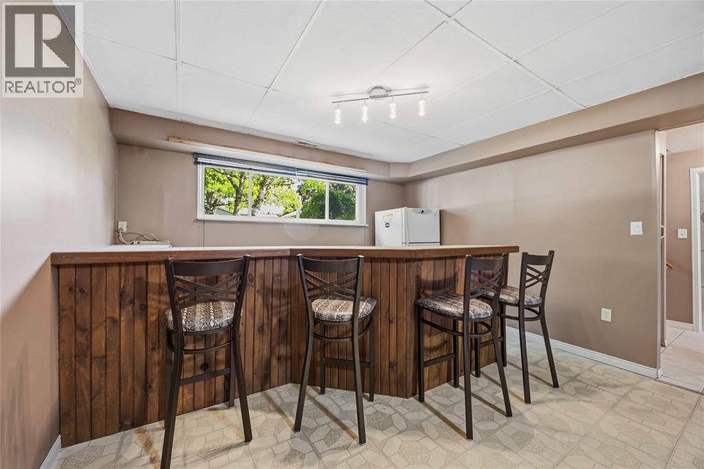 315 Willow Crescent, St Clair, ON