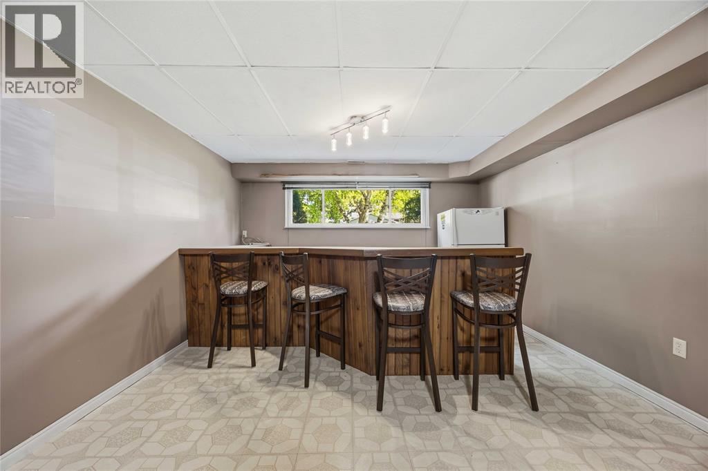 315 Willow Crescent, St Clair, ON