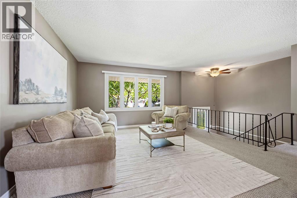 315 Willow Crescent, St Clair, ON