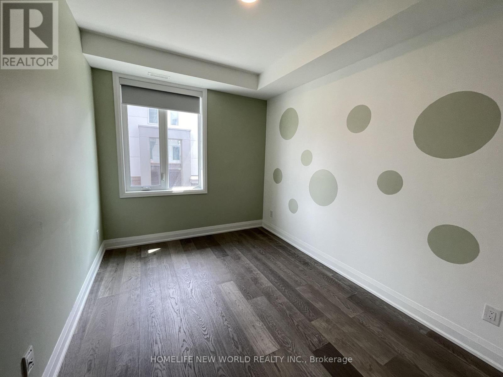 2 - 25 Dervock Crescent, Toronto, ON