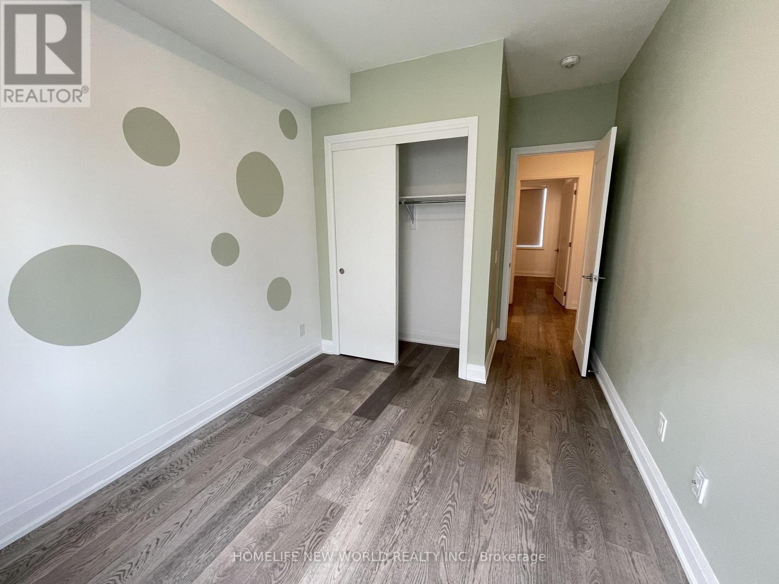2 - 25 Dervock Crescent, Toronto, ON