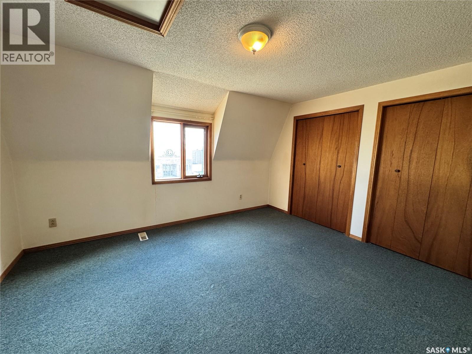 117 2Nd Avenue E, Biggar, SK