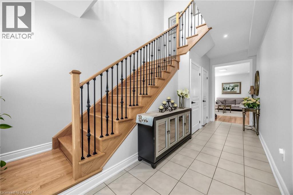 475 Grindstone Trail, Oakville, ON